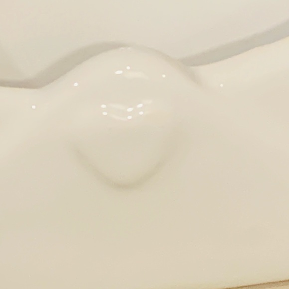 White Valentine’s Ceramic Envelope - Picture 3 of 8